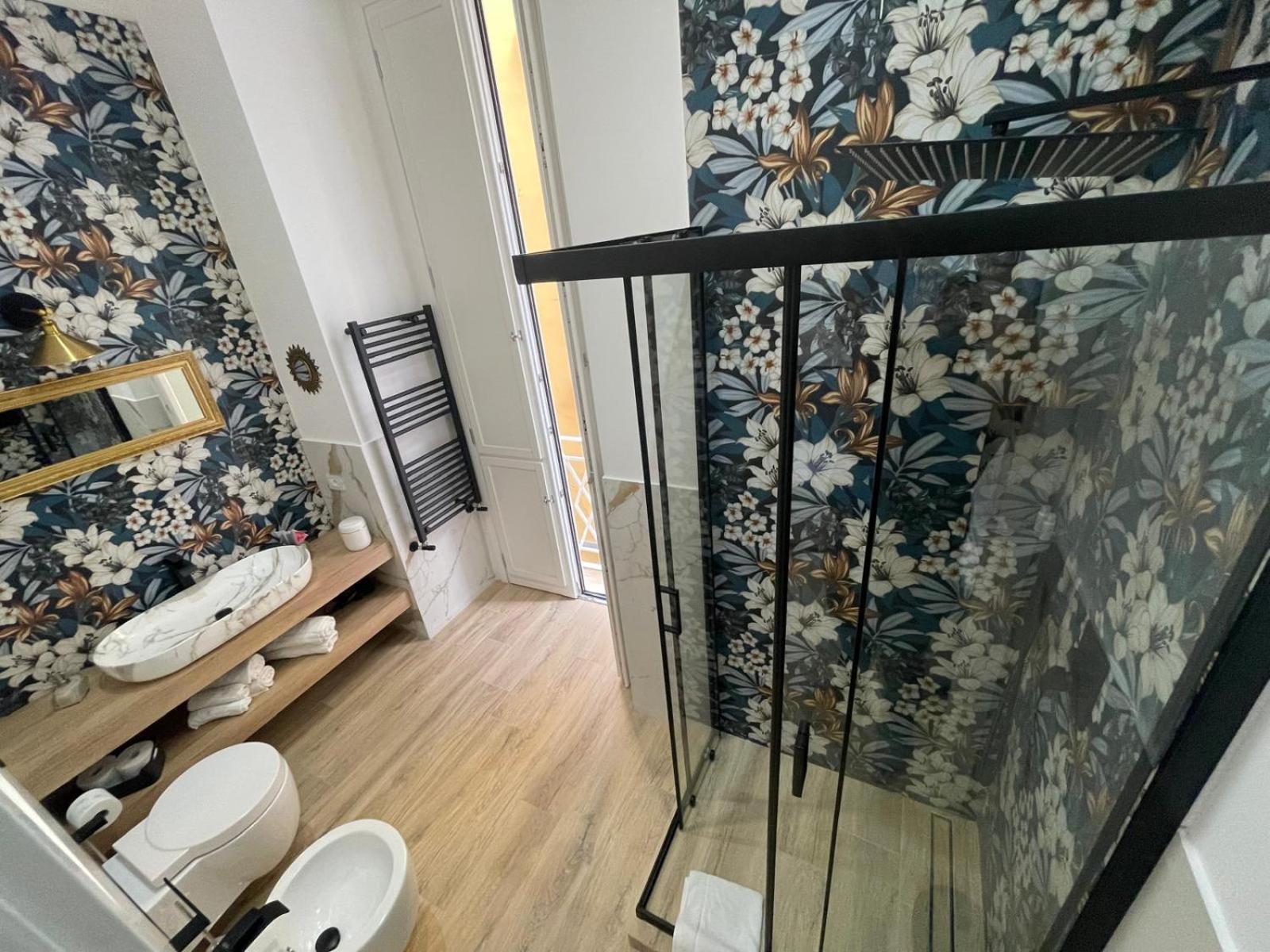 Urban Chic Suite Toledo Naples Exterior photo
